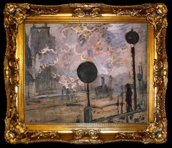framed  Claude Monet Exterior of Saint-Lazare Station, ta009-2