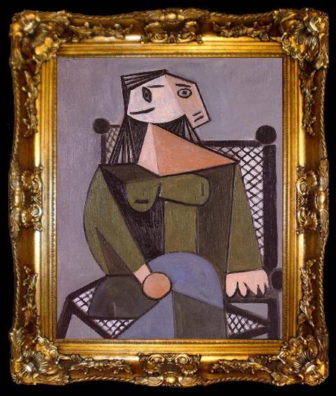 framed  pablo picasso woman in an armcbair, ta009-2